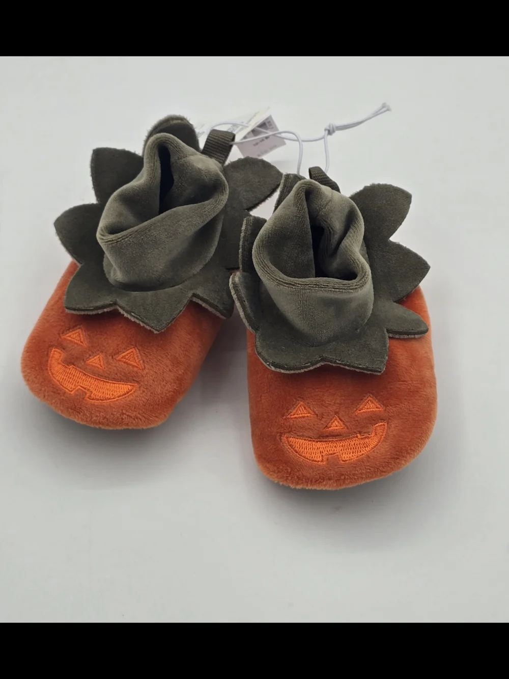 Old Navy Orange Pumpkin Plush Baby Booties with Olive Leaf Cuff